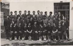 Гимназијалци 1953..jpg
